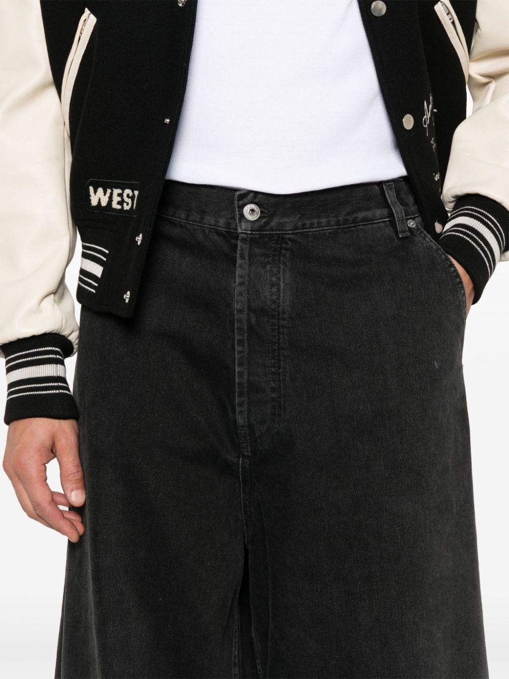 Logo-patch jeans<BR/><BR/><BR/> OMYA18CF24DEN002 1300 OFF-WHITE
