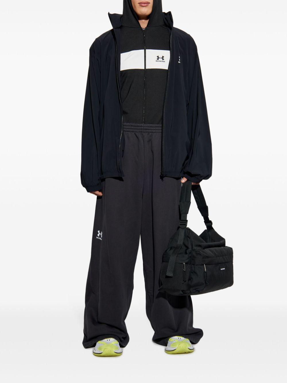 Logo-embroidered hoodie<BR/>BALENCIAGA I UNDER ARMOUR<BR/><BR/> 813821 TRVX28482 BALENCIAGA I UNDER ARMOUR