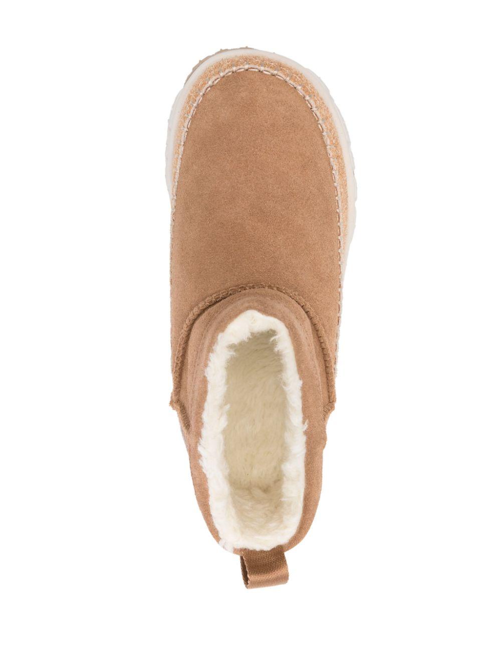 Venture Daze Ultra Mini boots<BR/><BR/><BR/> 1164730 CHE UGG