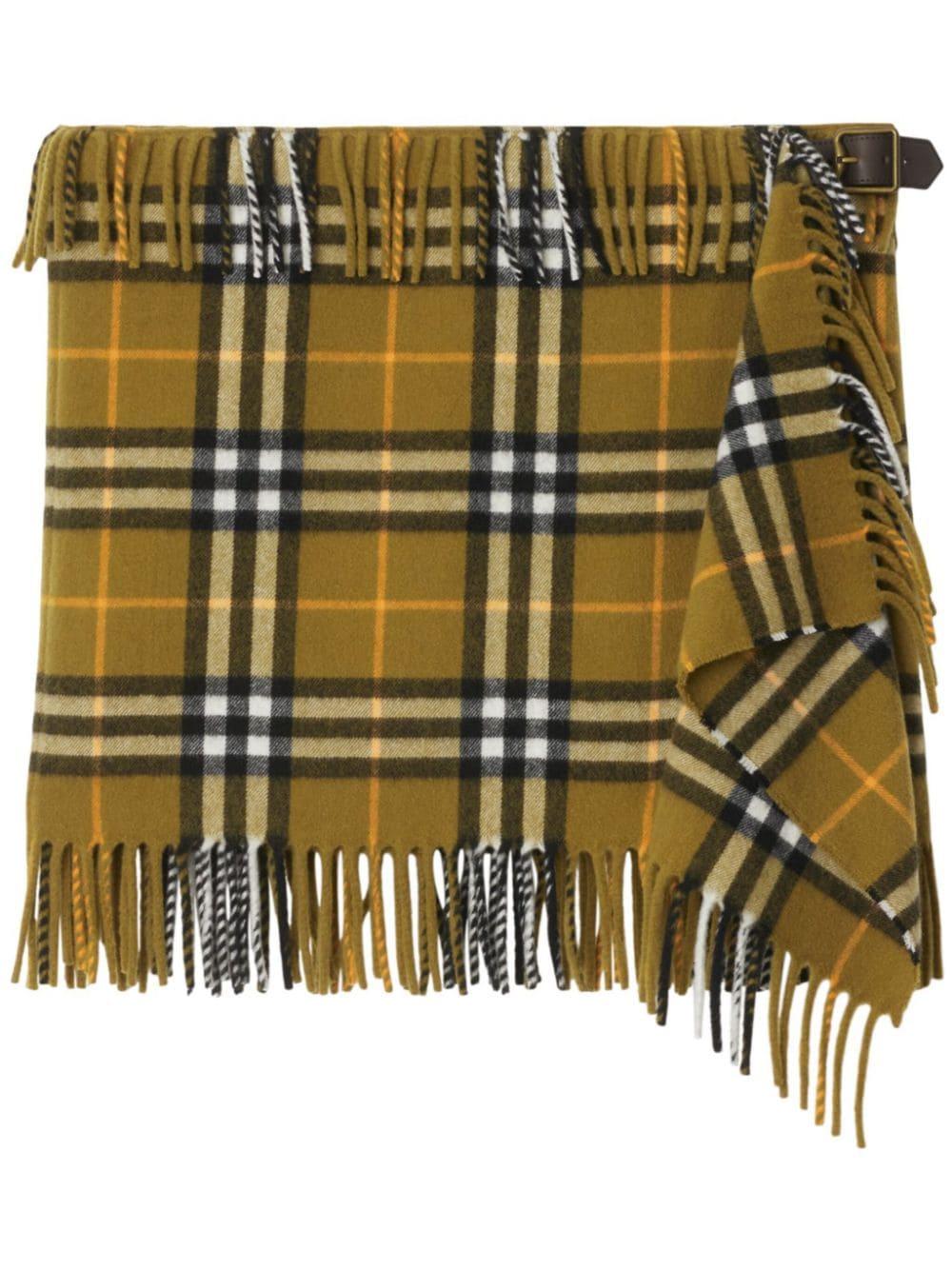 Decorative buckle skirt<BR/><BR/><BR/> 8099716 C1422 BURBERRY