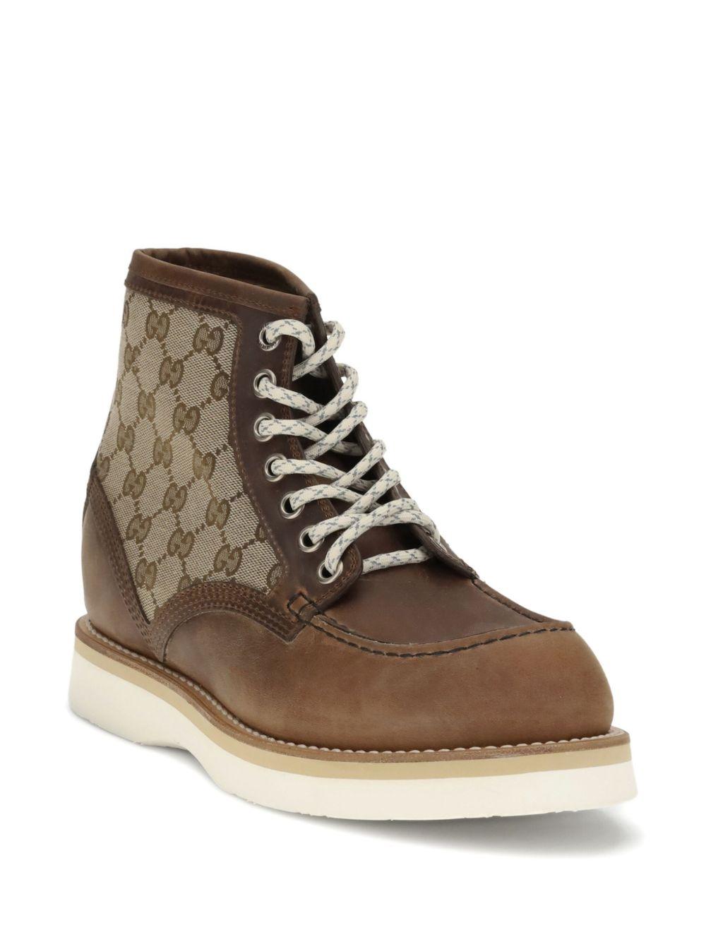 Lace-up ankle boot 831149 AAEZE2541 GUCCI
