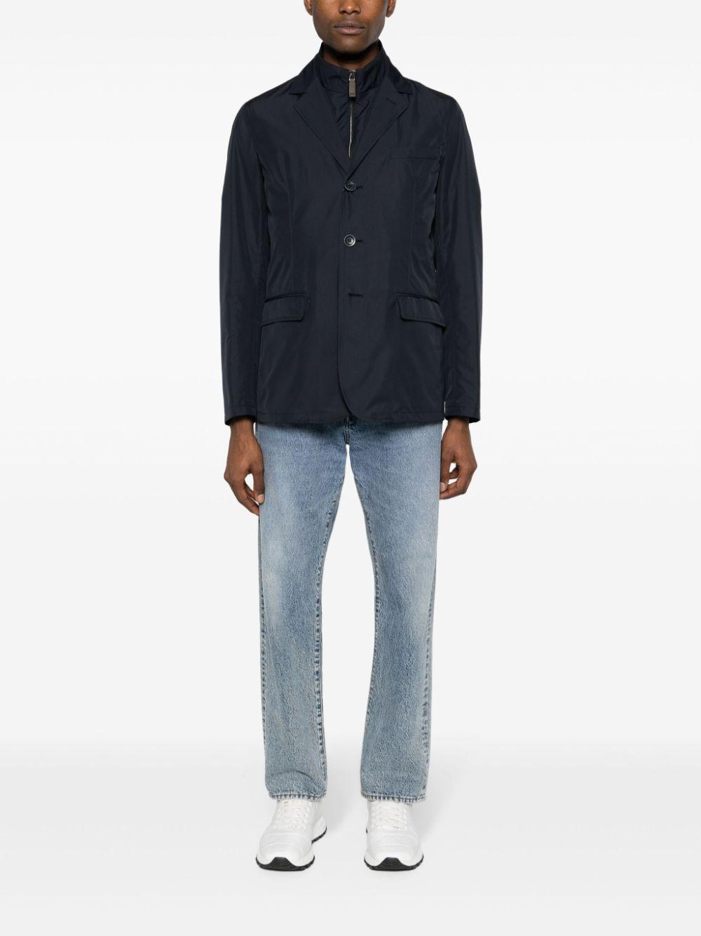 Layered shell jacket<BR/><BR/> GA000156U 12010ZR9201 HERNO
