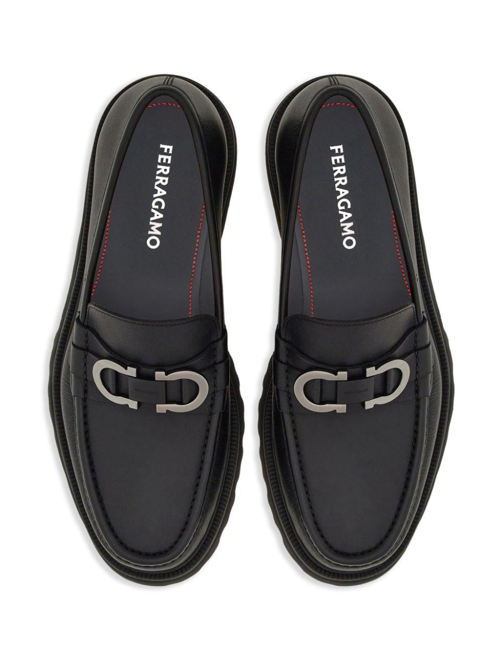 Gancini-buckle leather loafers<BR/><BR/><BR/> COCOON 773850NERO FERRAGAMO