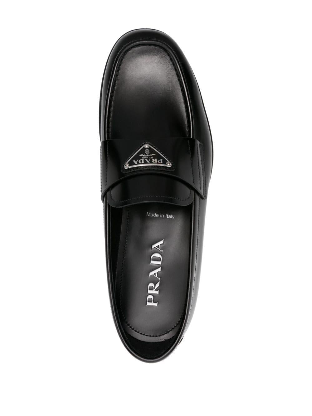 Enamel-triangle leather loafers<BR/><BR/> 2DB209 055F0002 PRADA