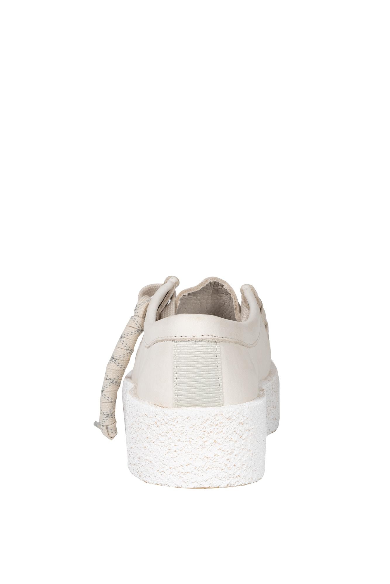 White leather lace-up loafers WALLABEE CUP W WHITE CLARKS