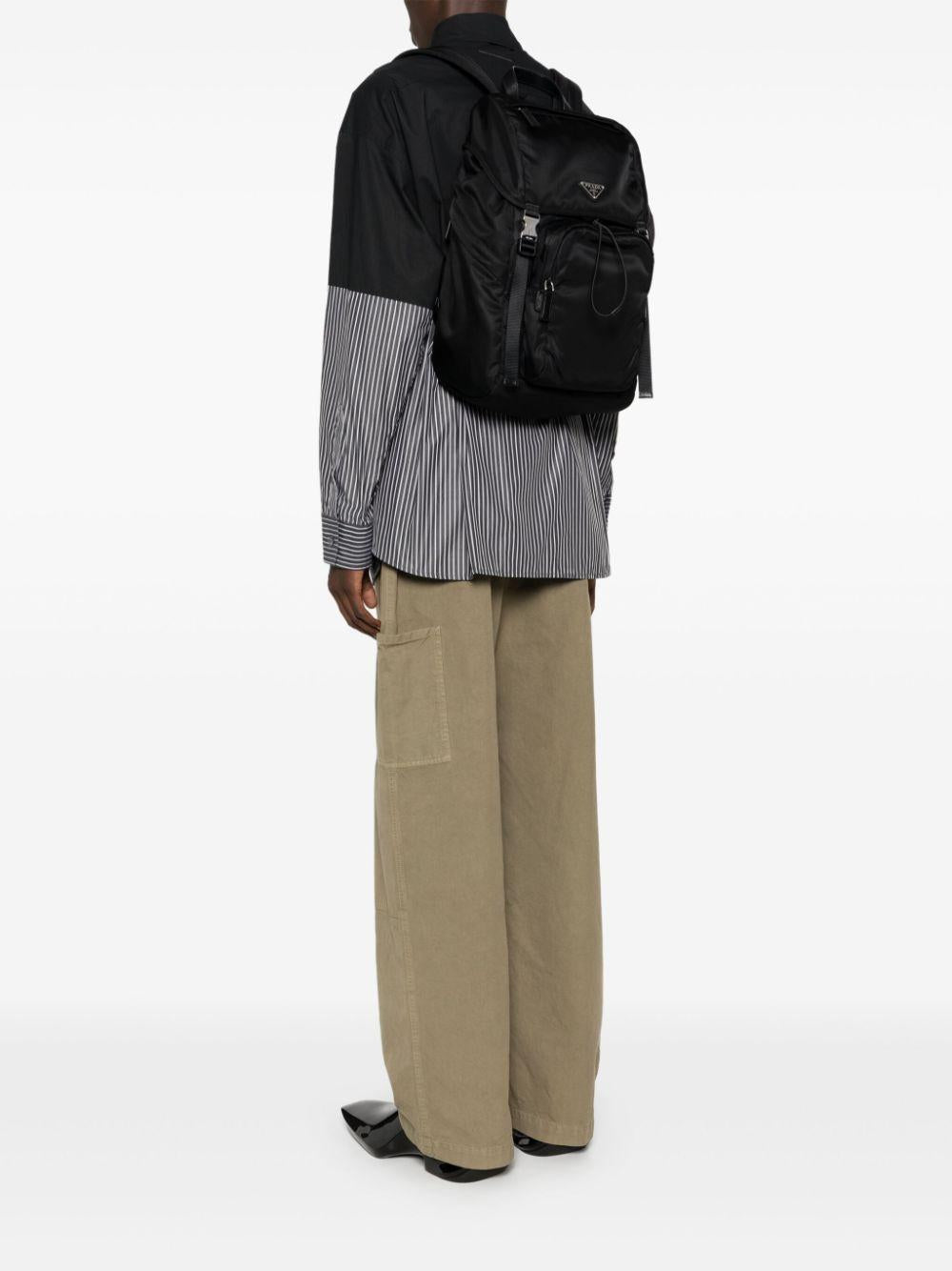 Triangle-logo backpack<BR/><BR/><BR/> 2VZ135 2DMGF0002 PRADA