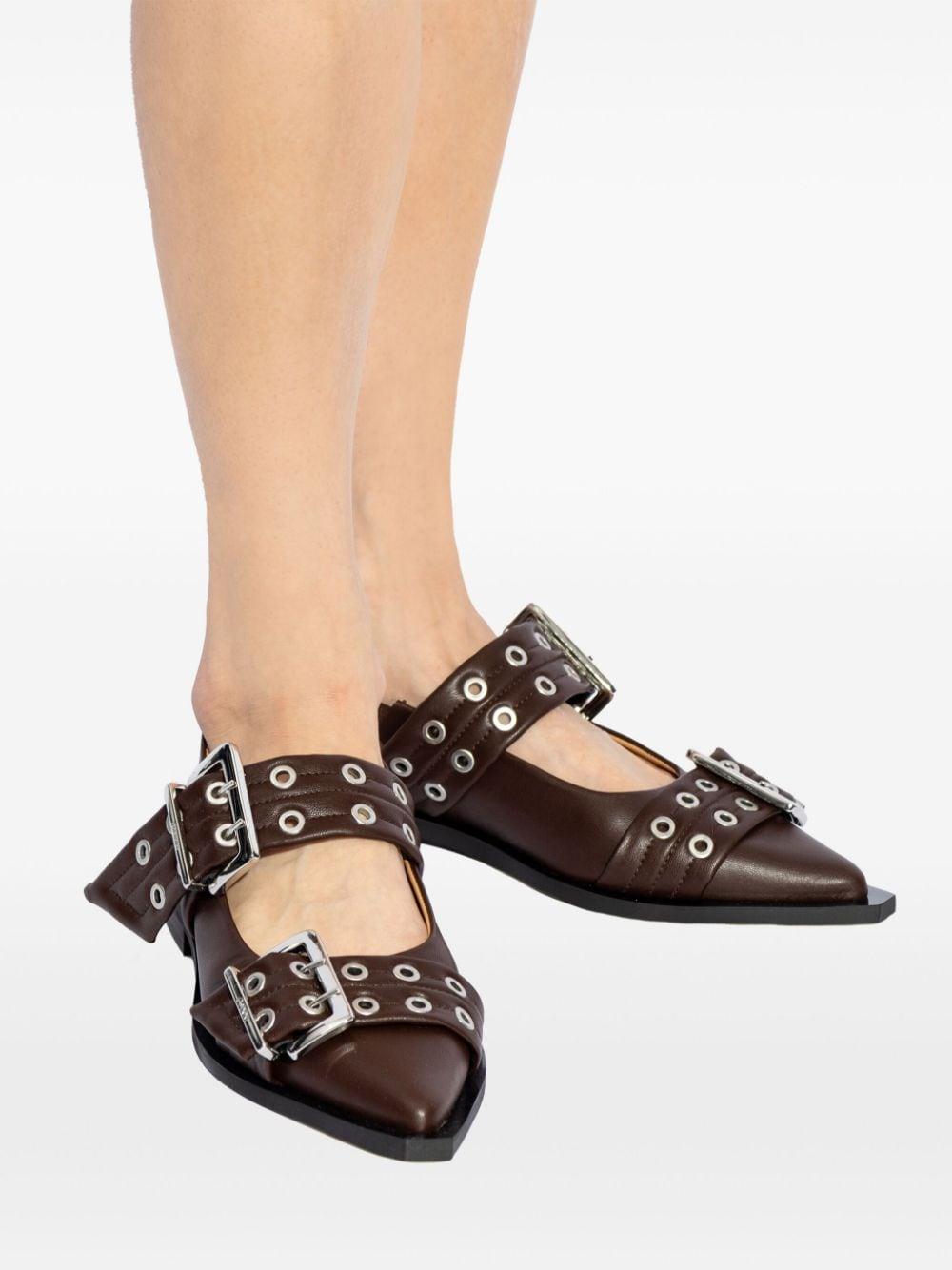 Buckled leather pumps<BR/><BR/> S2669 890 GANNI