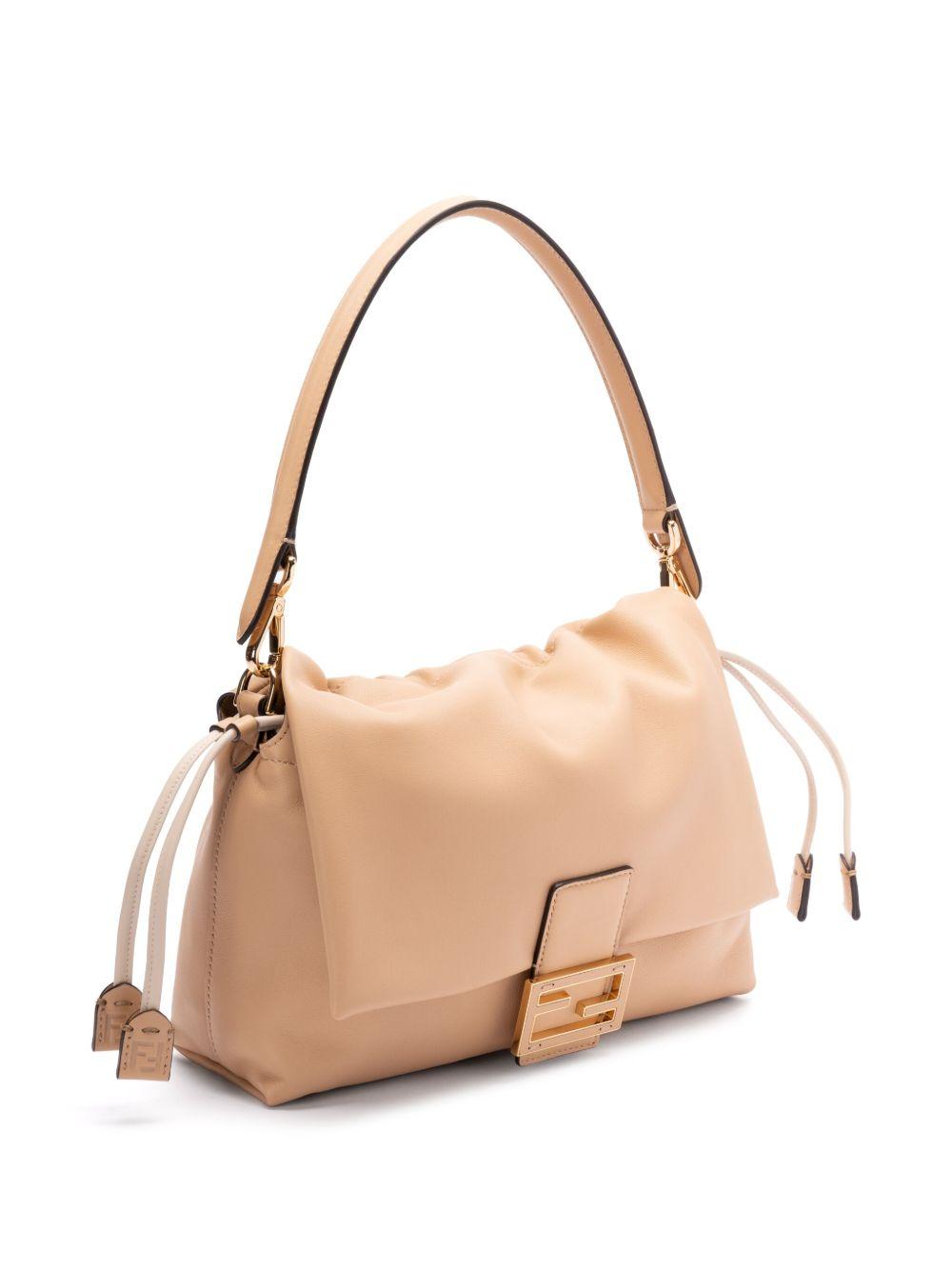 Mamma Baguette Medium 8BR833 AQ0DF0J2K FENDI