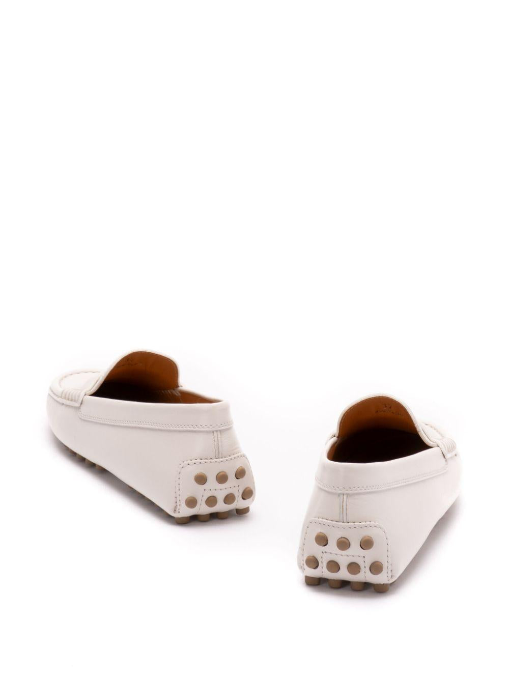 Gommino Driving shoes<BR/><BR/><BR/> XXW22L0JB50 SMXB015 TOD'S