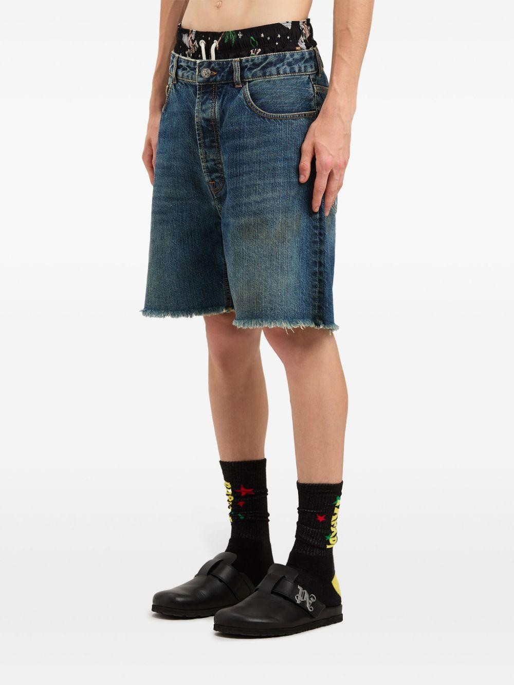 Logo-print denim shorts<BR/><BR/><BR/> PMYC003S25DEN003 4540 PALM ANGELS