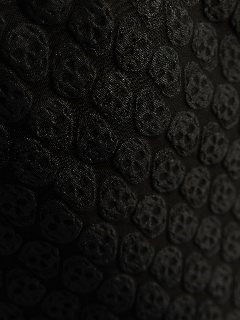 Shorts with skull pattern 814209 QRABU1010 ALEXANDER MCQUEEN