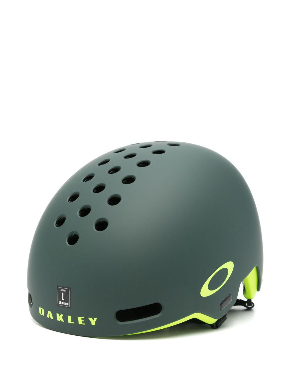 Street1 helmet<BR/><BR/> FOS901917 7G4 OAKLEY