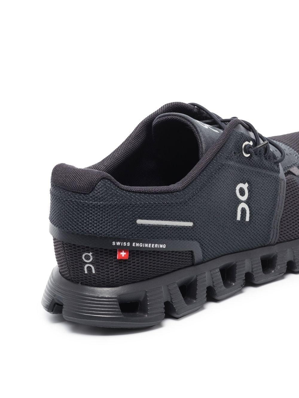 59.98905 ALL BLACK ON Running