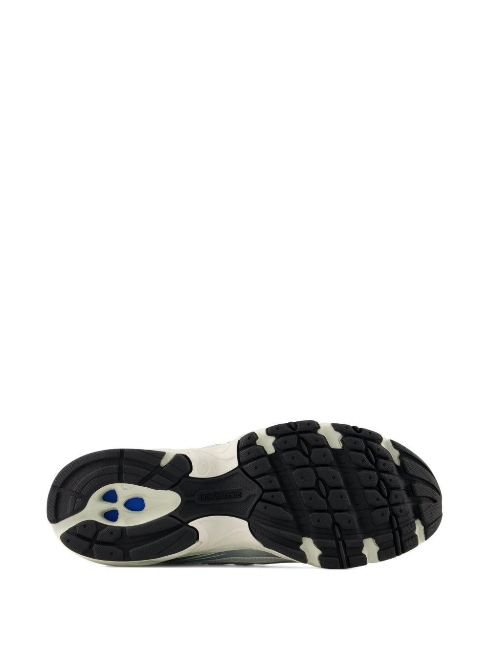 740 sneakers U7402EL MEDUSAGREEN NEW BALANCE