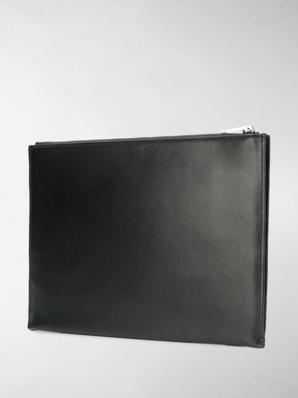 Custodia per tablet Monogram in pelle 4532490SX0E 1000 SAINT LAURENT