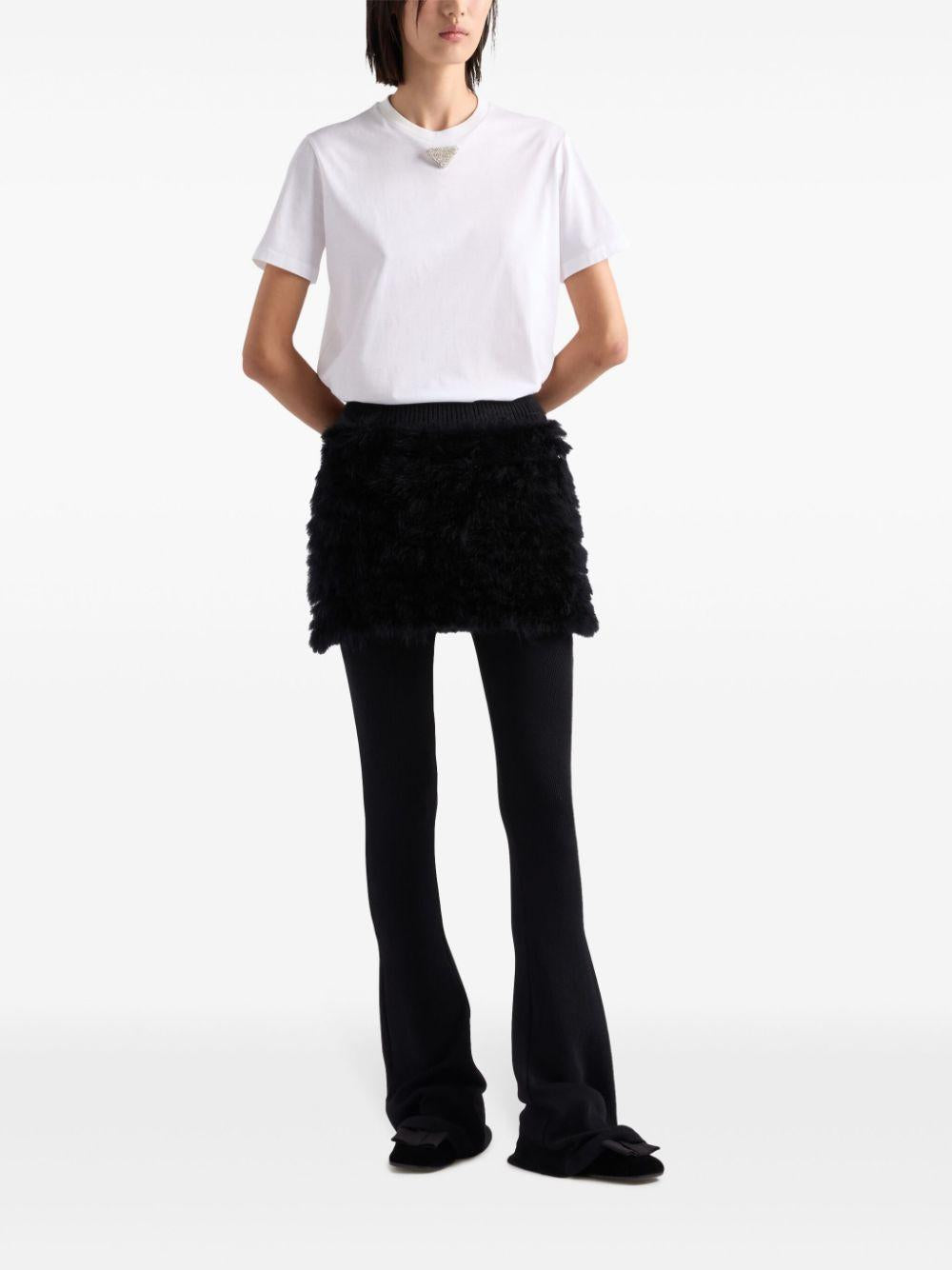 Triangle-embroidered T-shirt<BR/><BR/><BR/> 35838R 16DVF0009 PRADA