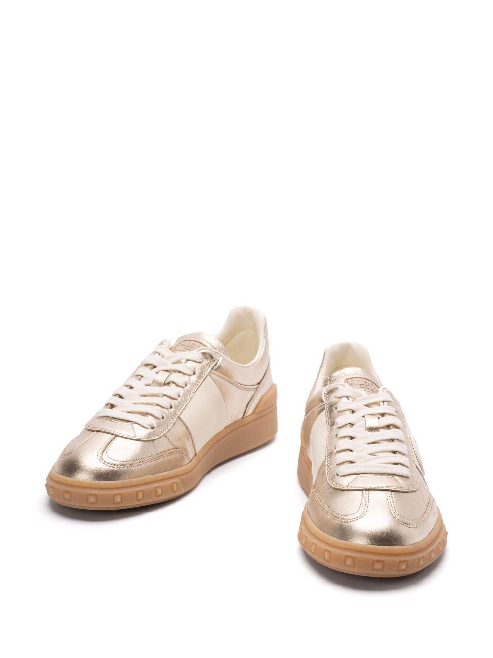 Upvillage Trainer In Laminated Calfskin 7W2S0IL9HEJ Y3Q VALENTINO GARAVANI