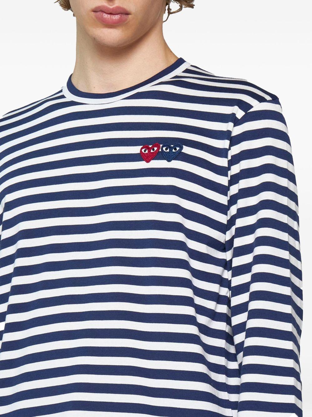heart-patch striped cotton T-shirt AX-T228-051 NAVY COMME DES GARÇONS PLAY