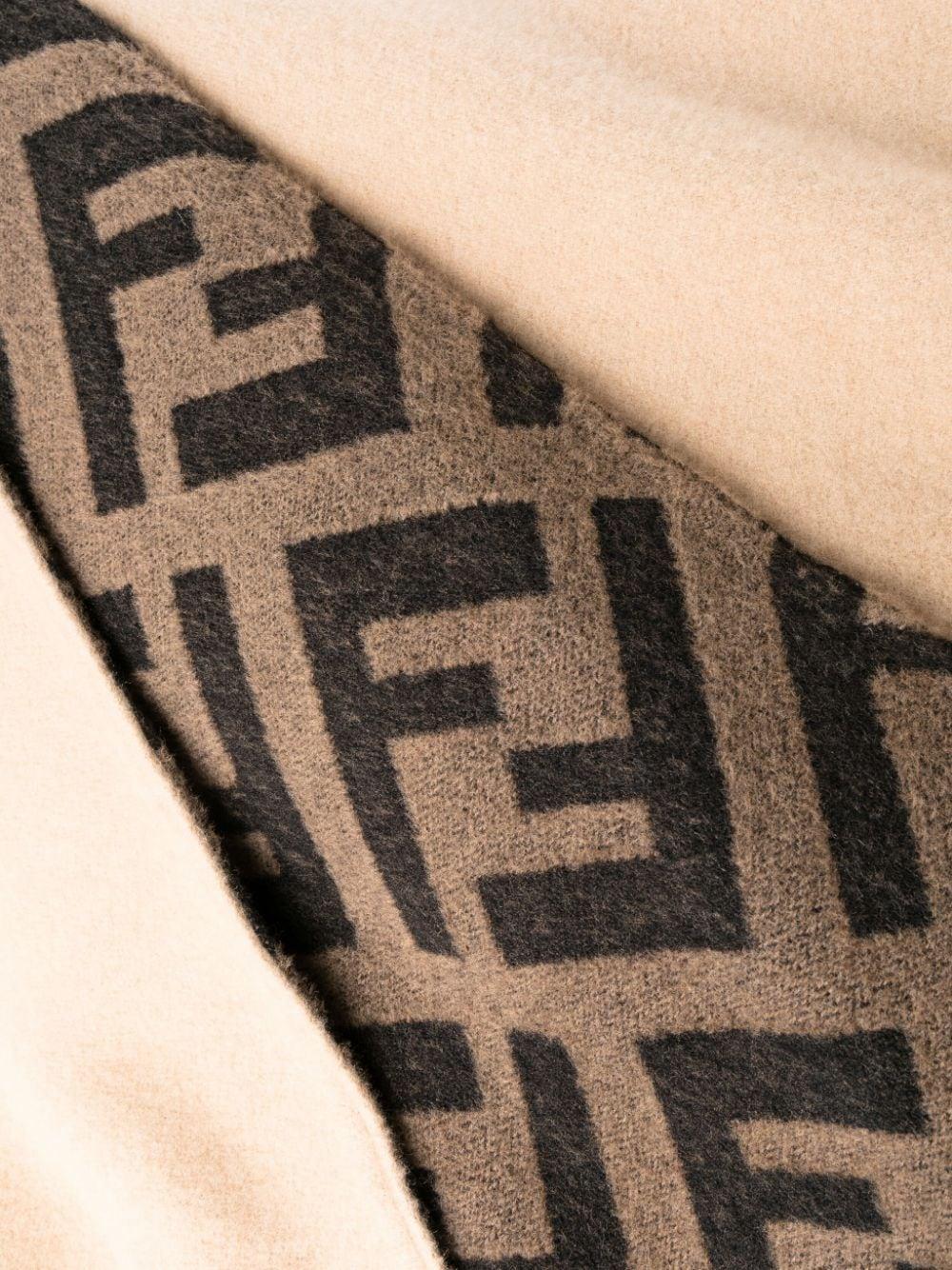 Double-fast poncho with fringes FXX715 AEOWF0DKM FENDI