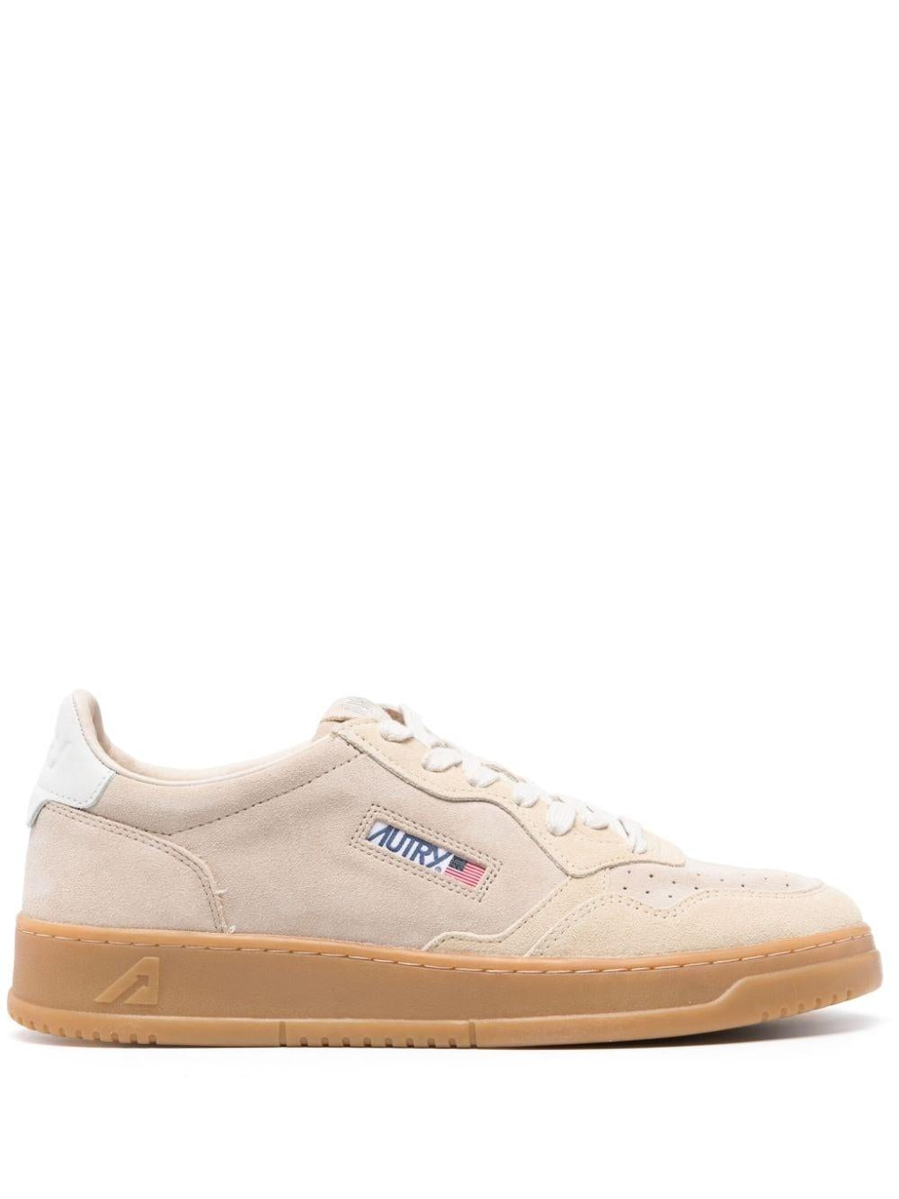 Medalist sneakers AULM XS17MIX/SUEDE/ SAND/ECRU AUTRY