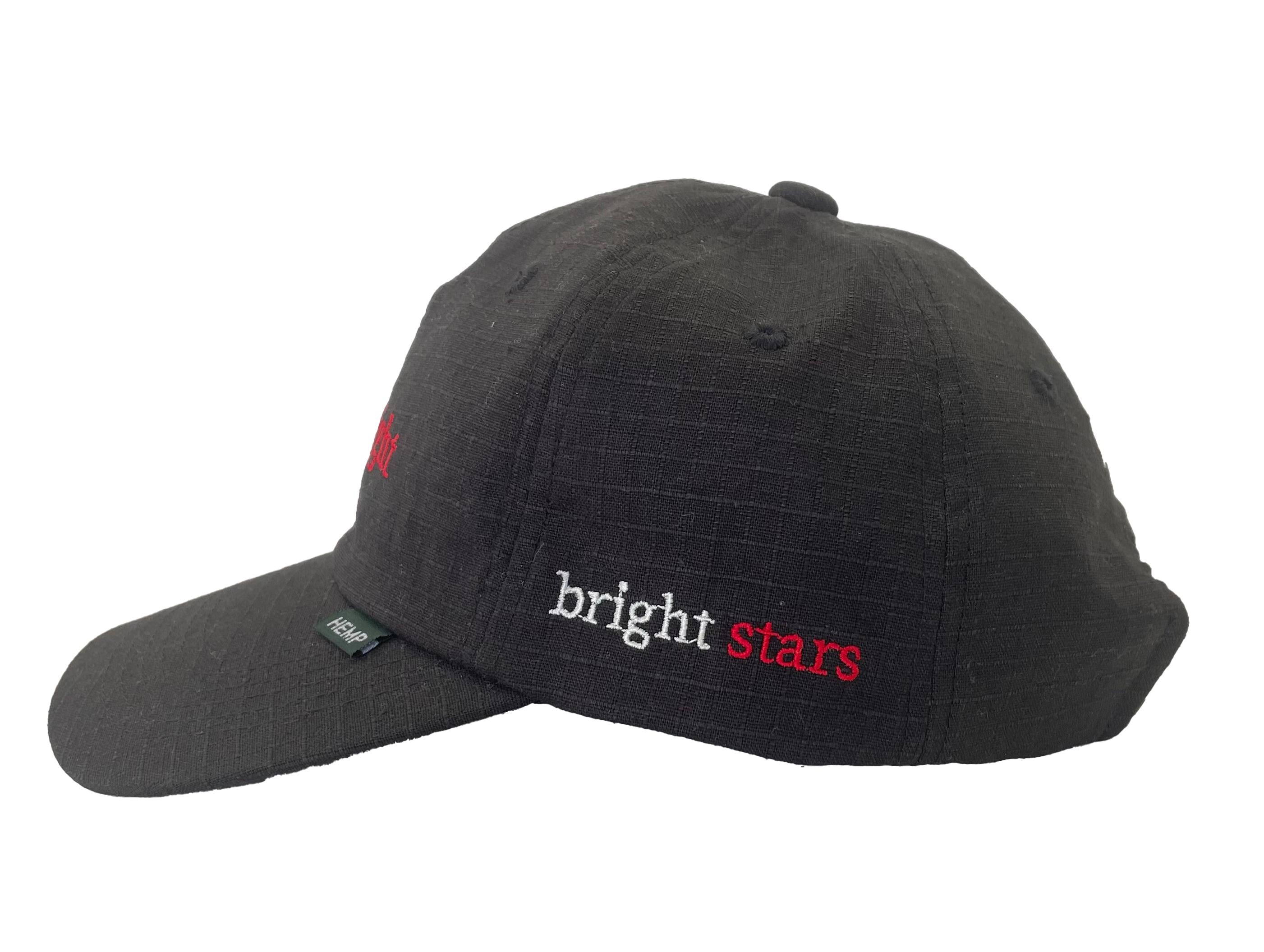 Hat with visor and two-tone front slogan 7923174006 010 MANASTASH