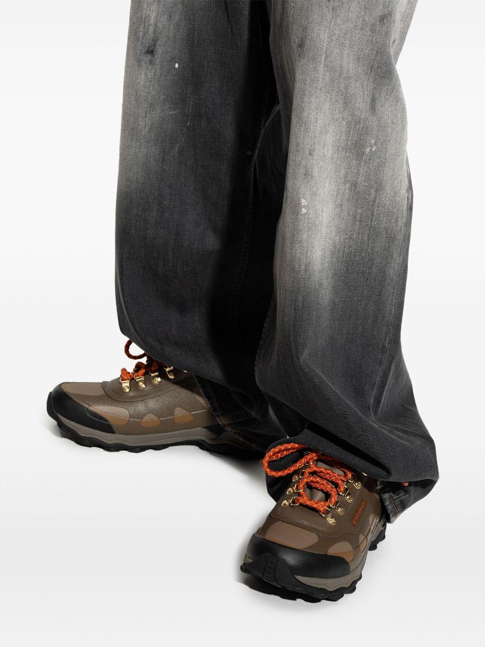 Lace up boots in rubber and neopren<BR/>x Bogs BH604QH1QG 244 GIVENCHY / BOGS