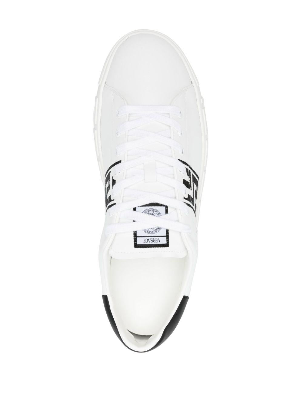 Greca embroidered sneakers 1014460 1A007762W020 VERSACE