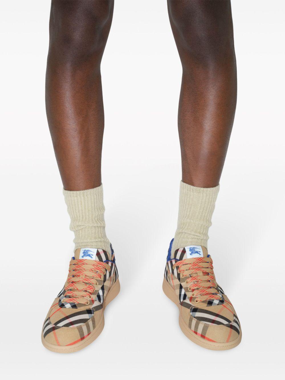 Terrace checked canvas sneakers<BR/><BR/><BR/> 8095276 B9368 BURBERRY