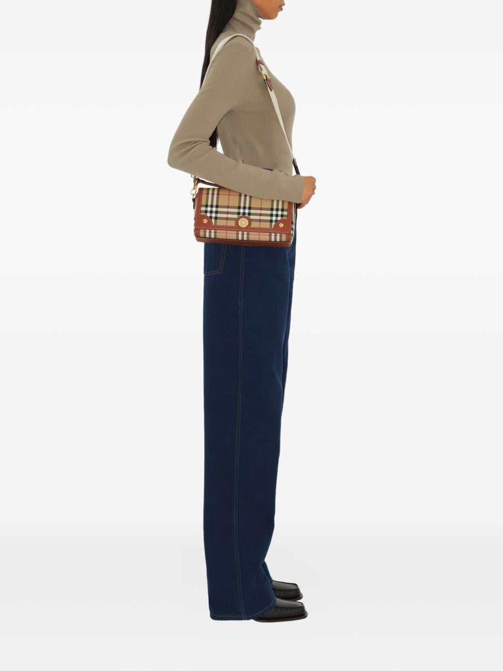 Note tote bag 8109787 A9534 BURBERRY