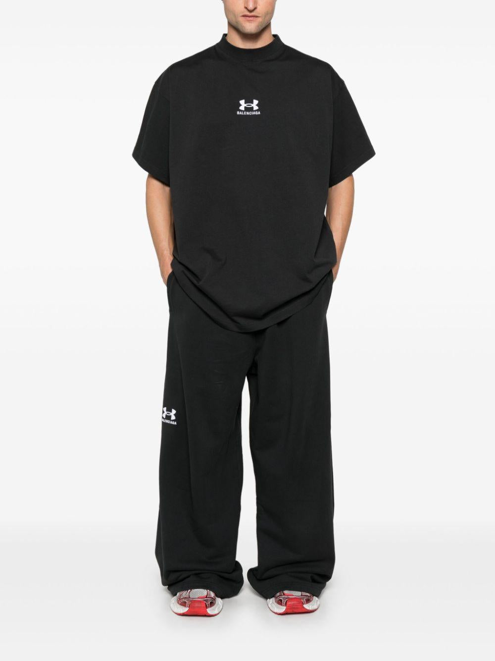x Under Armour® logo-embroidered T-shirt<BR/><BR/><BR/> 787349 TRVB79034 BALENCIAGA