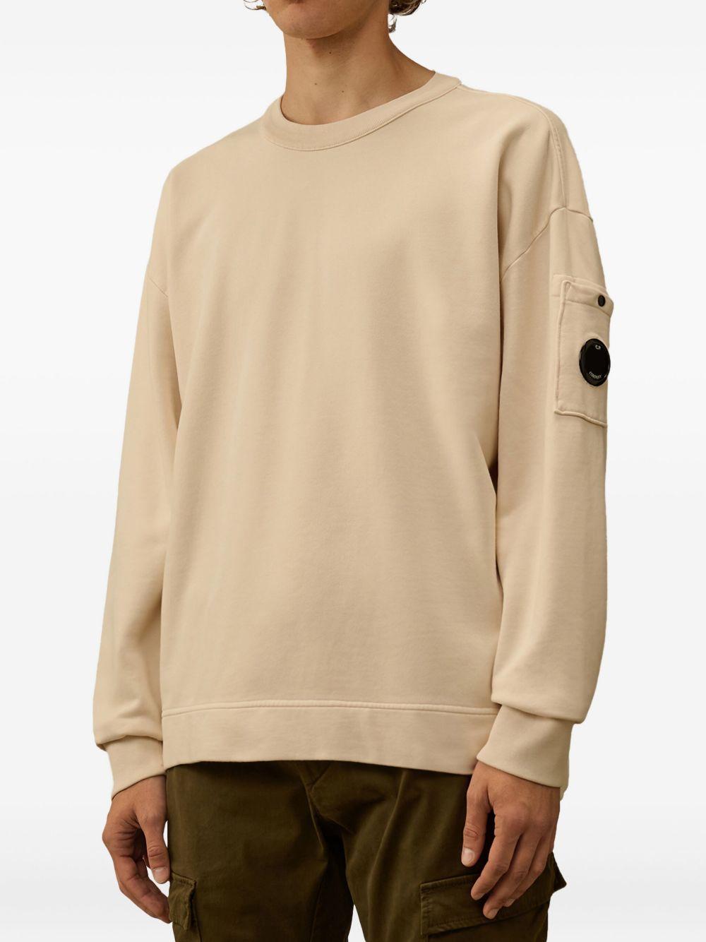 Brushed and Emerized Diagonal Fleece Boxy Crewneck Sweatshirt 19CMSS058A 006372G402 C.P. COMPANY