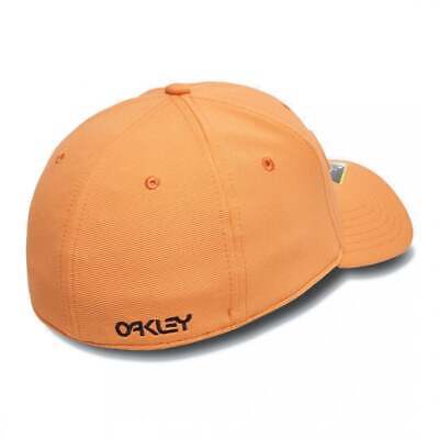 Cappello arancione con logo frontale