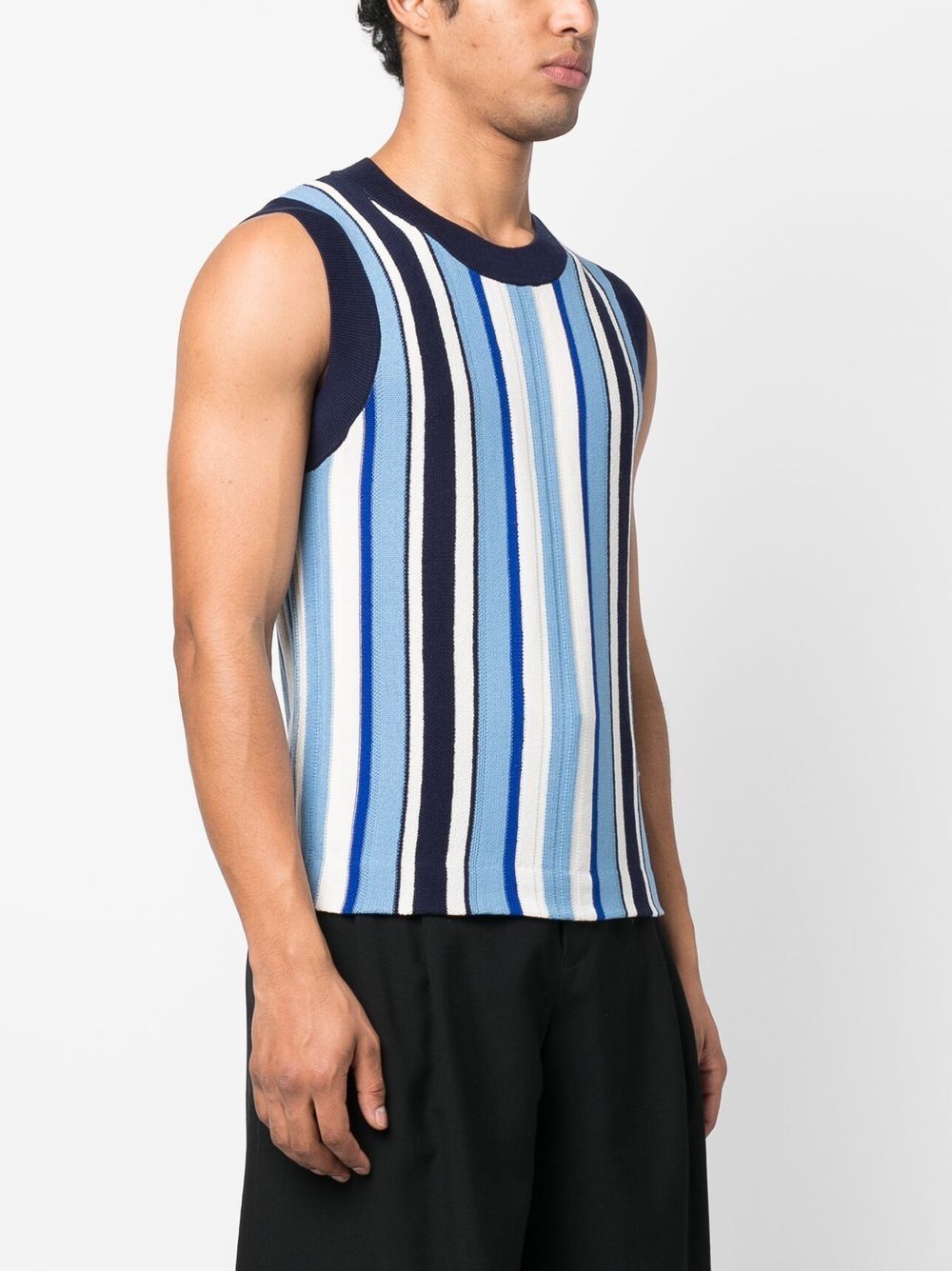 Scale striped knitted vest