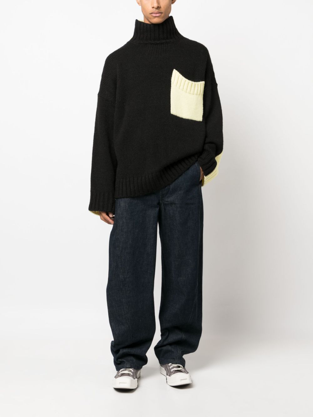 Two-tone long-sleeved jumper