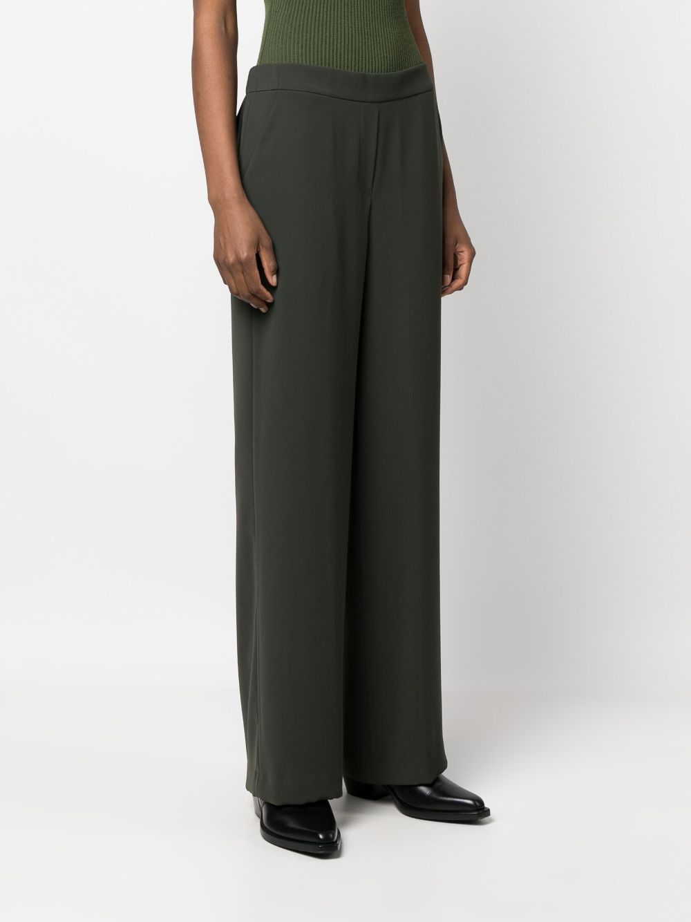 Green low-rise straight-leg trousers