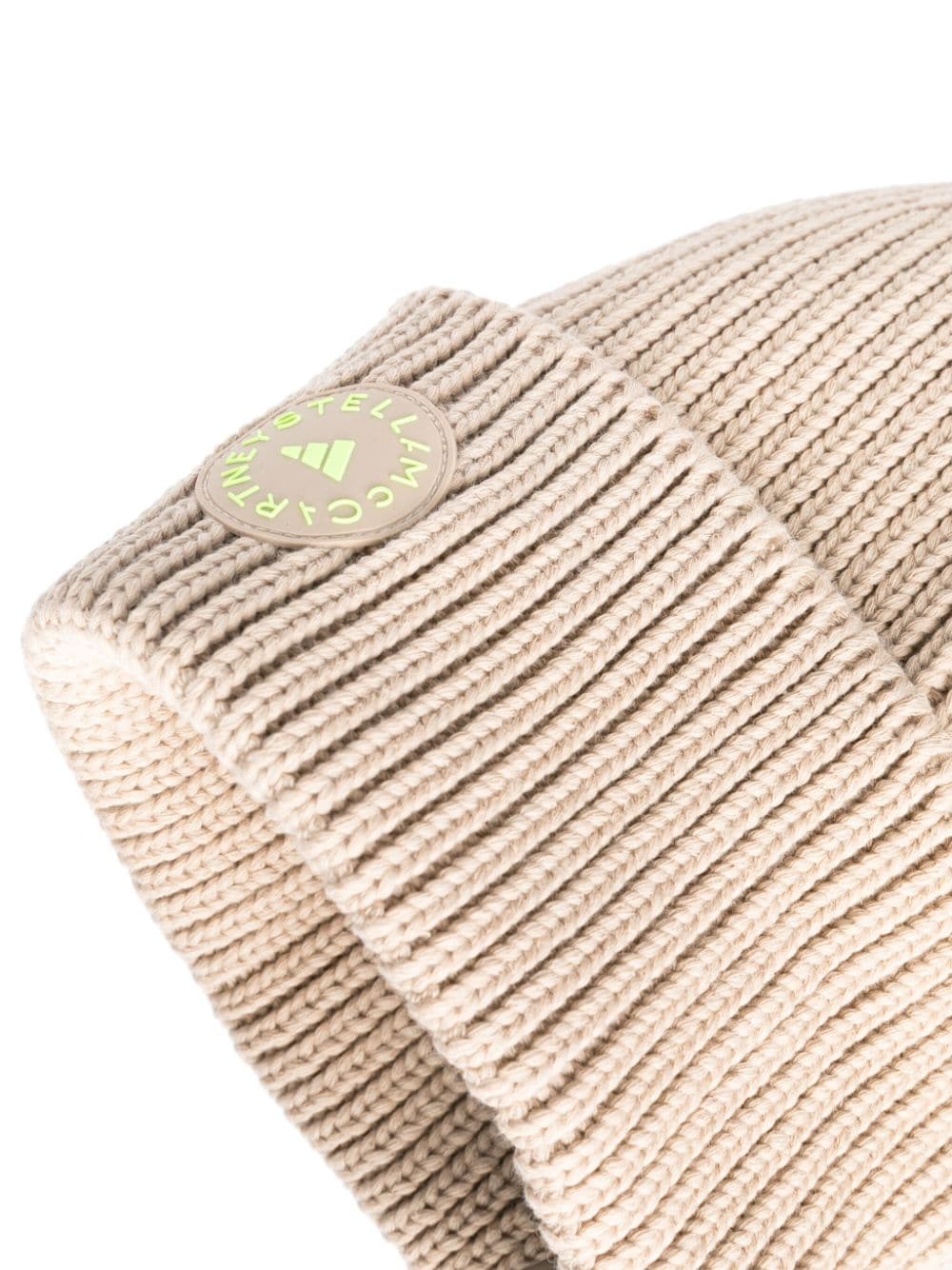 Appliqué-logo knitted beanie<BR/><BR/><BR/>