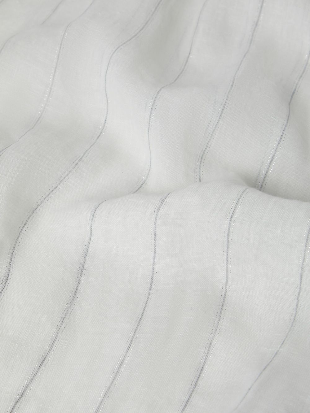 Vertical stripe pattern scarf