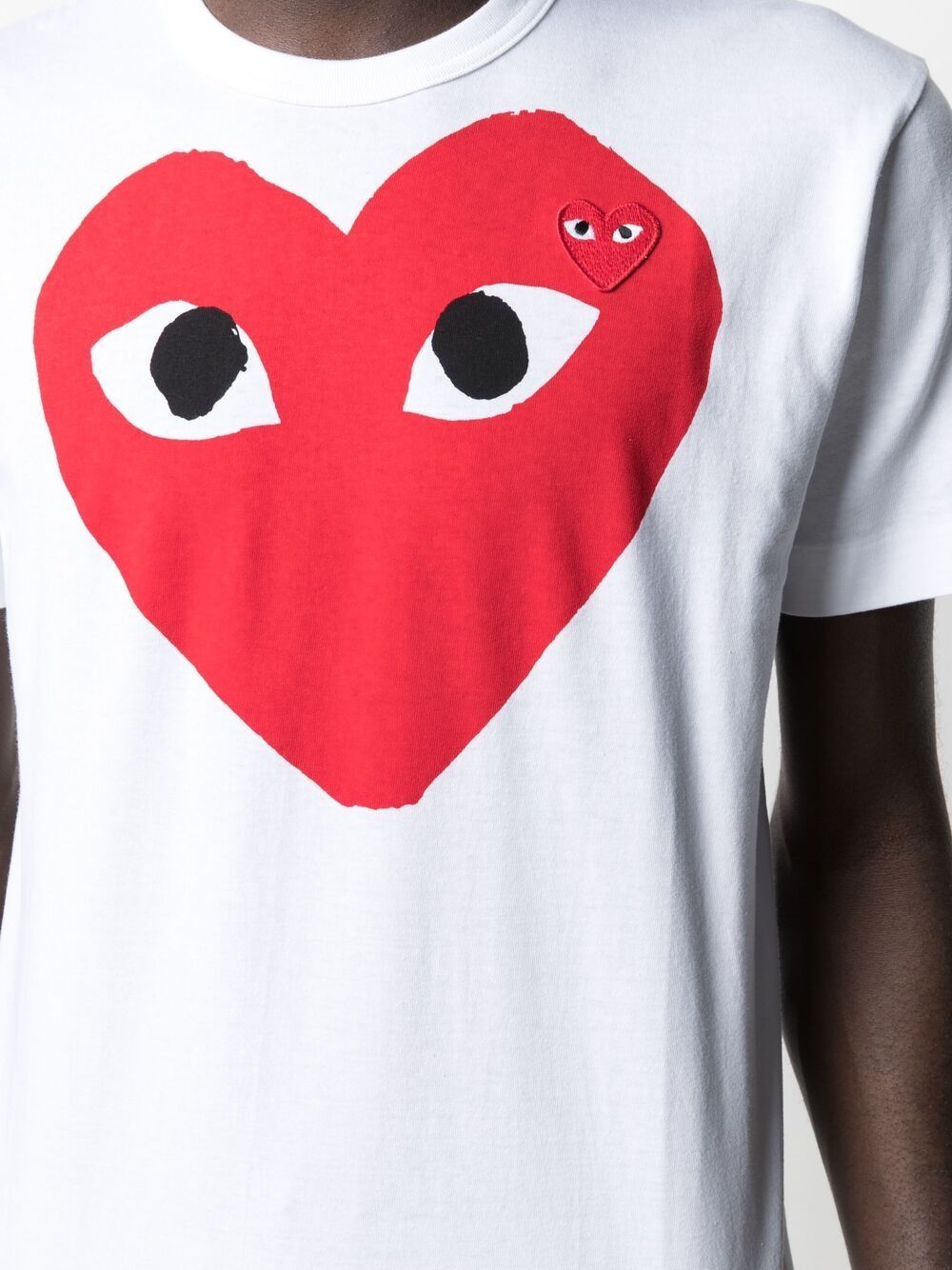 T-shirt with central heart print