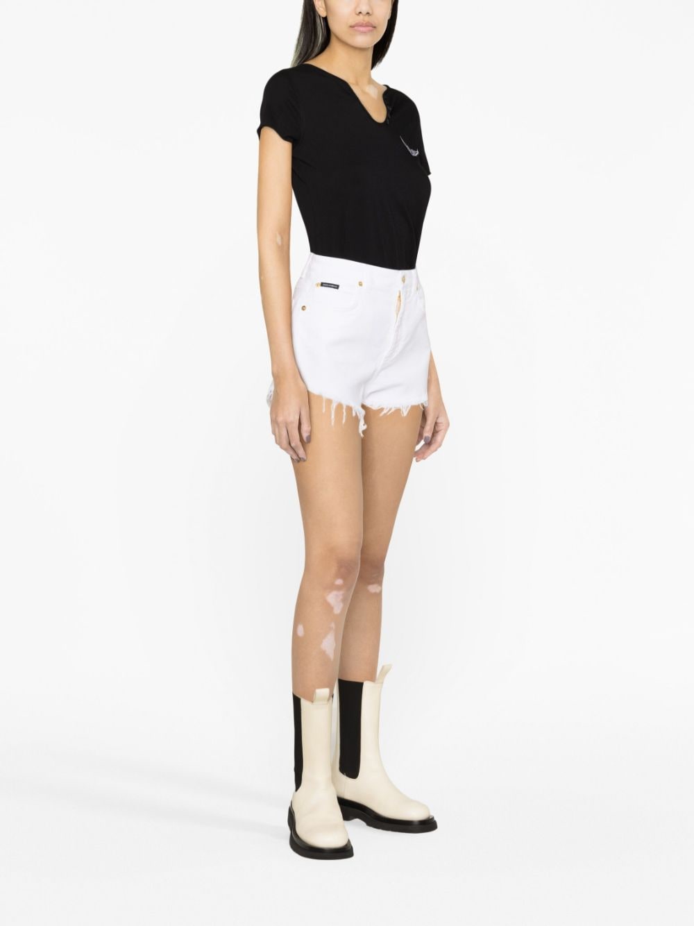 High-waisted frayed denim shorts