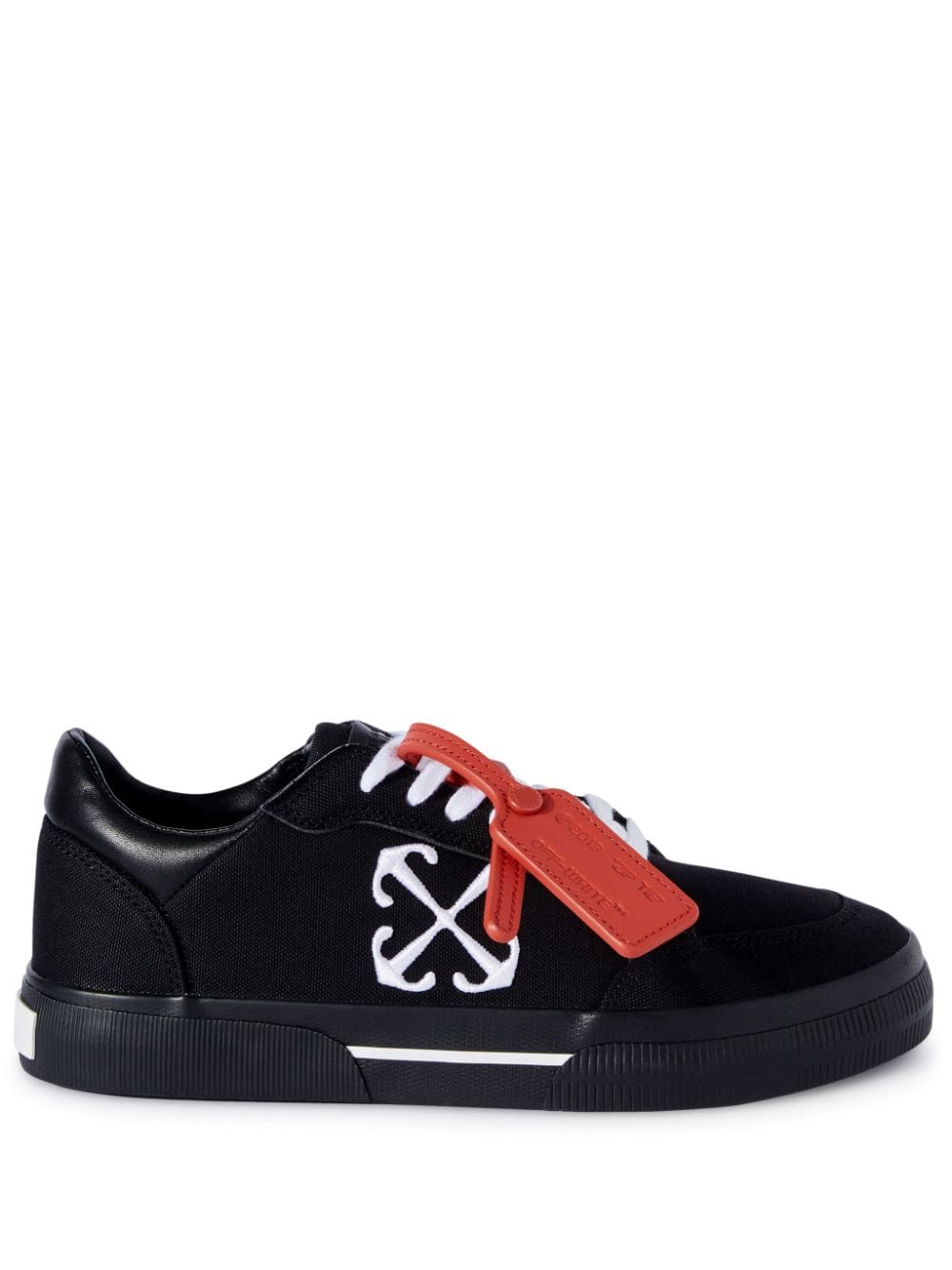 New Low Vulcanized canvas sneakers<BR/><BR/><BR/>