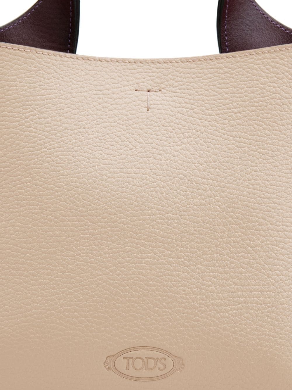 Logo-pendant leather tote bag<BR/><BR/><BR/>
