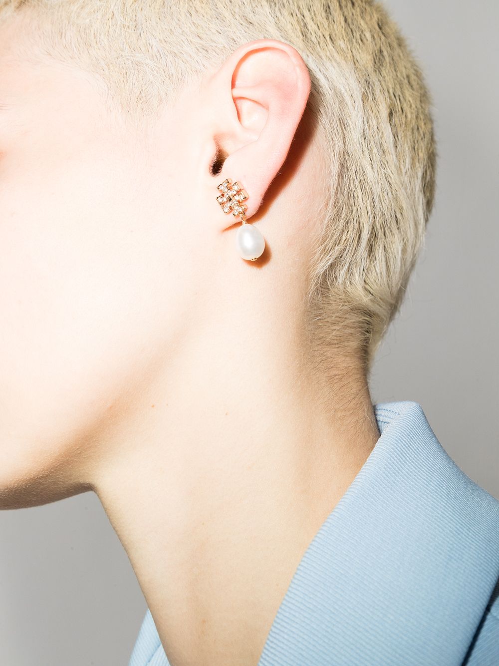 Kira pearl drop earrings<BR/><BR/><BR/>