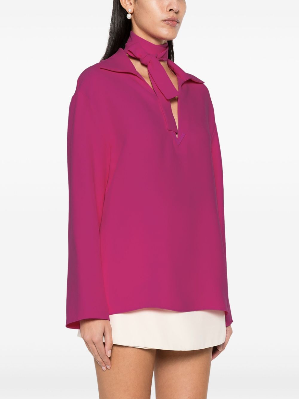 V-logo silk blouse<BR/><BR/>
