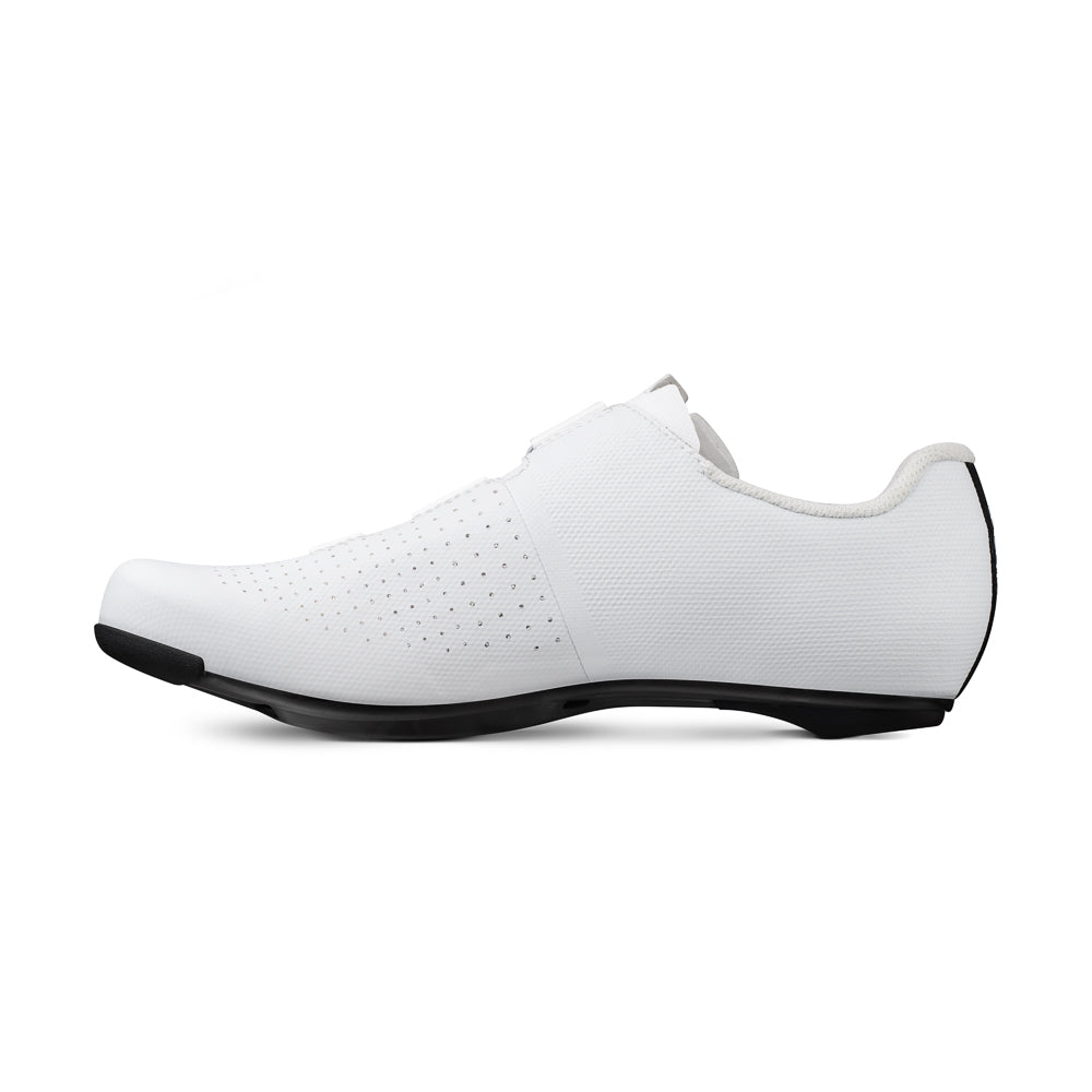 White tempo decos carbon shoes