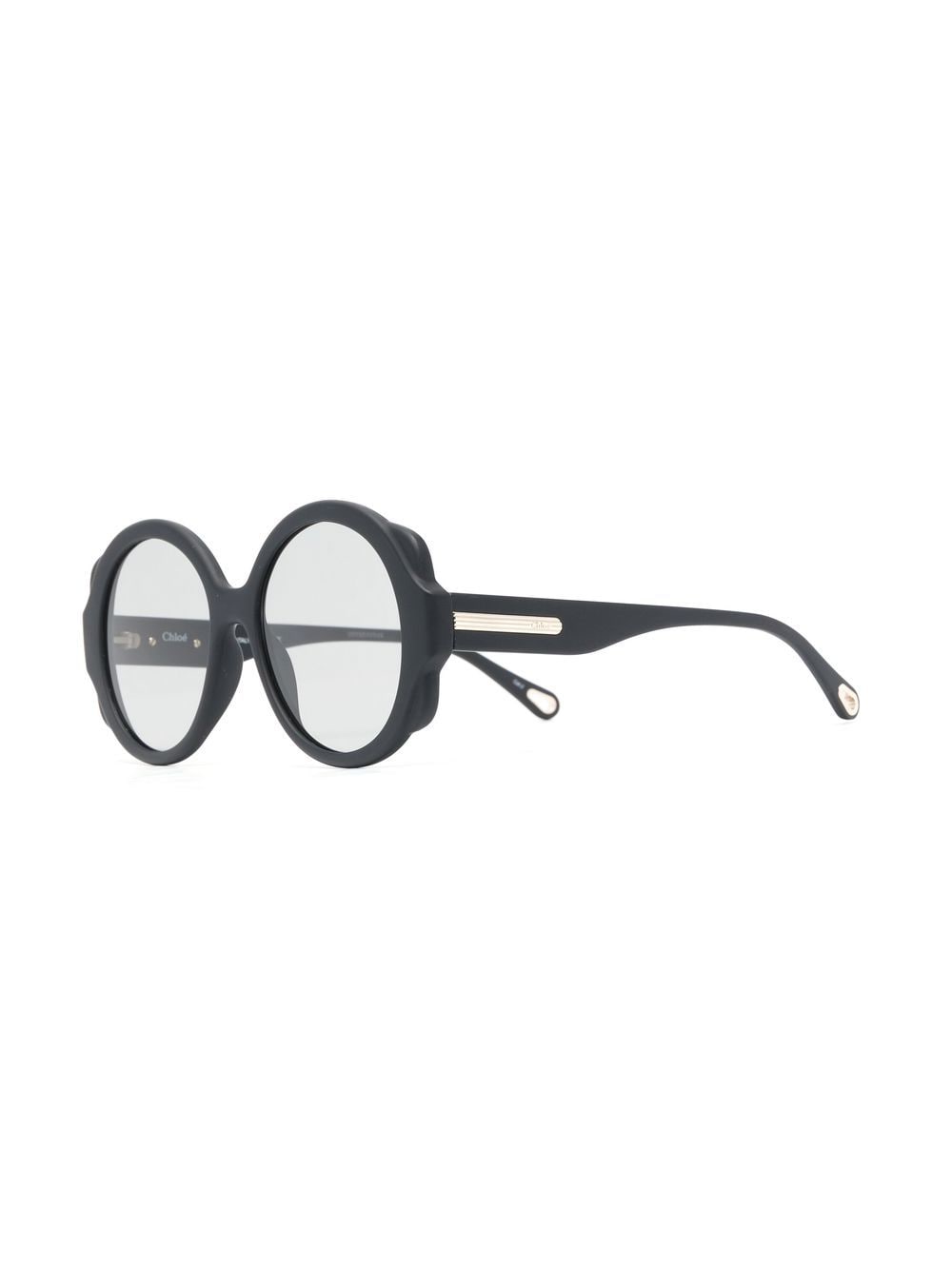 Black round sunglasses