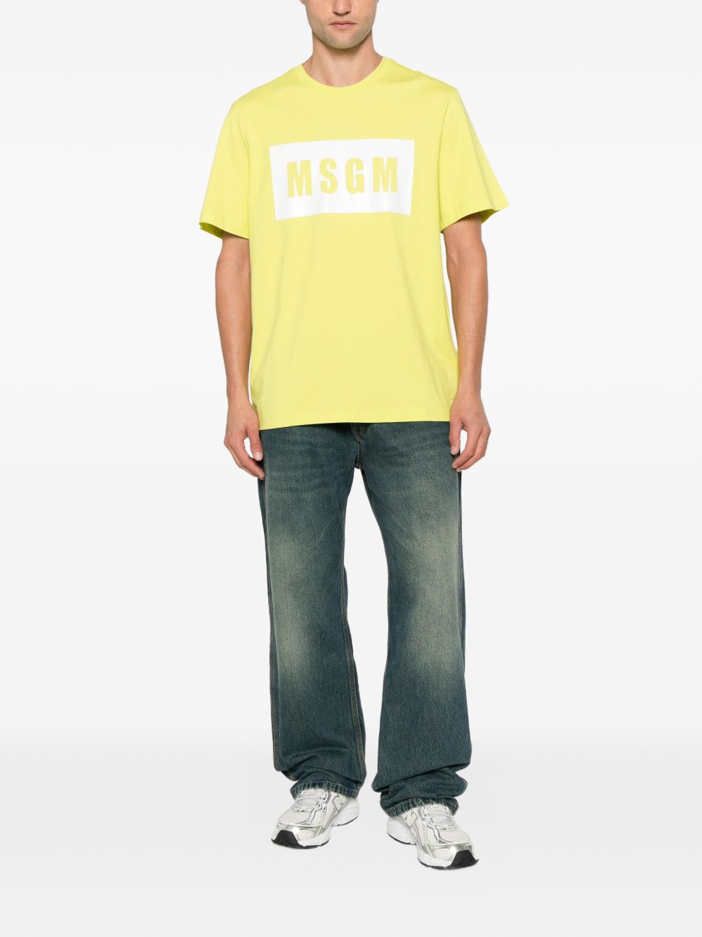 T-shirt with graphic box logo 4040MM520 26700232 MSGM 