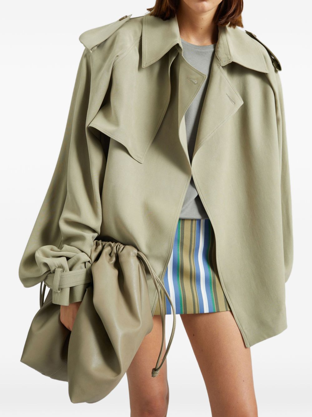 Elva Fluid Short Trench Coat TRFS21993430 SAGE THE FRANKIE SHOP 