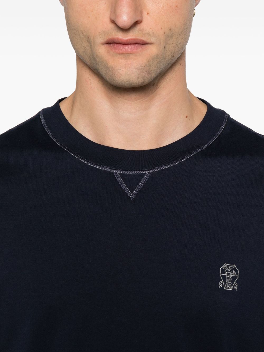 embroidered crew-neck T-shirt M0B131328G CW369 BRUNELLO CUCINELLI 