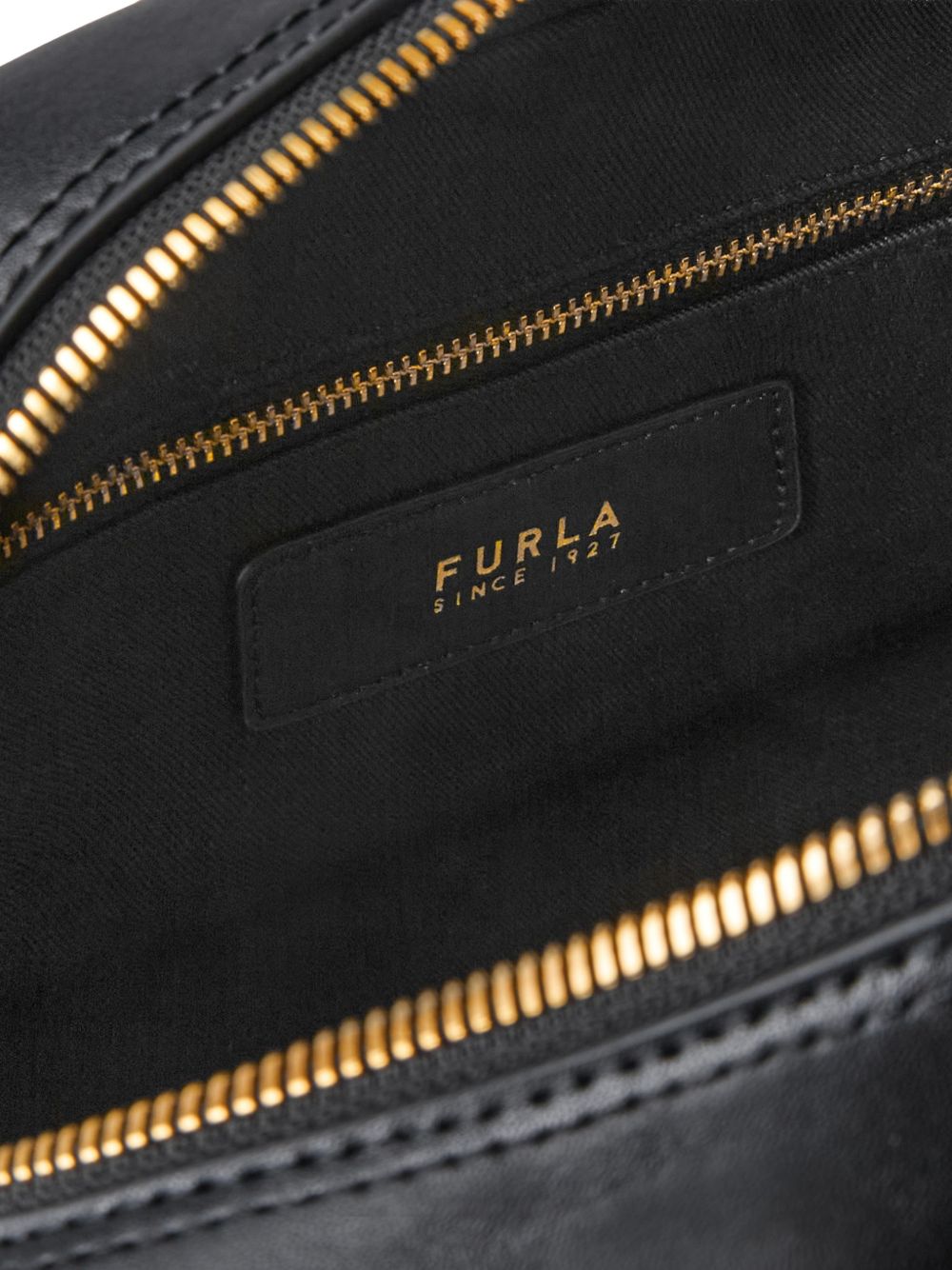 Poppy Dome M WB02109 BX4573O6000 FURLA 
