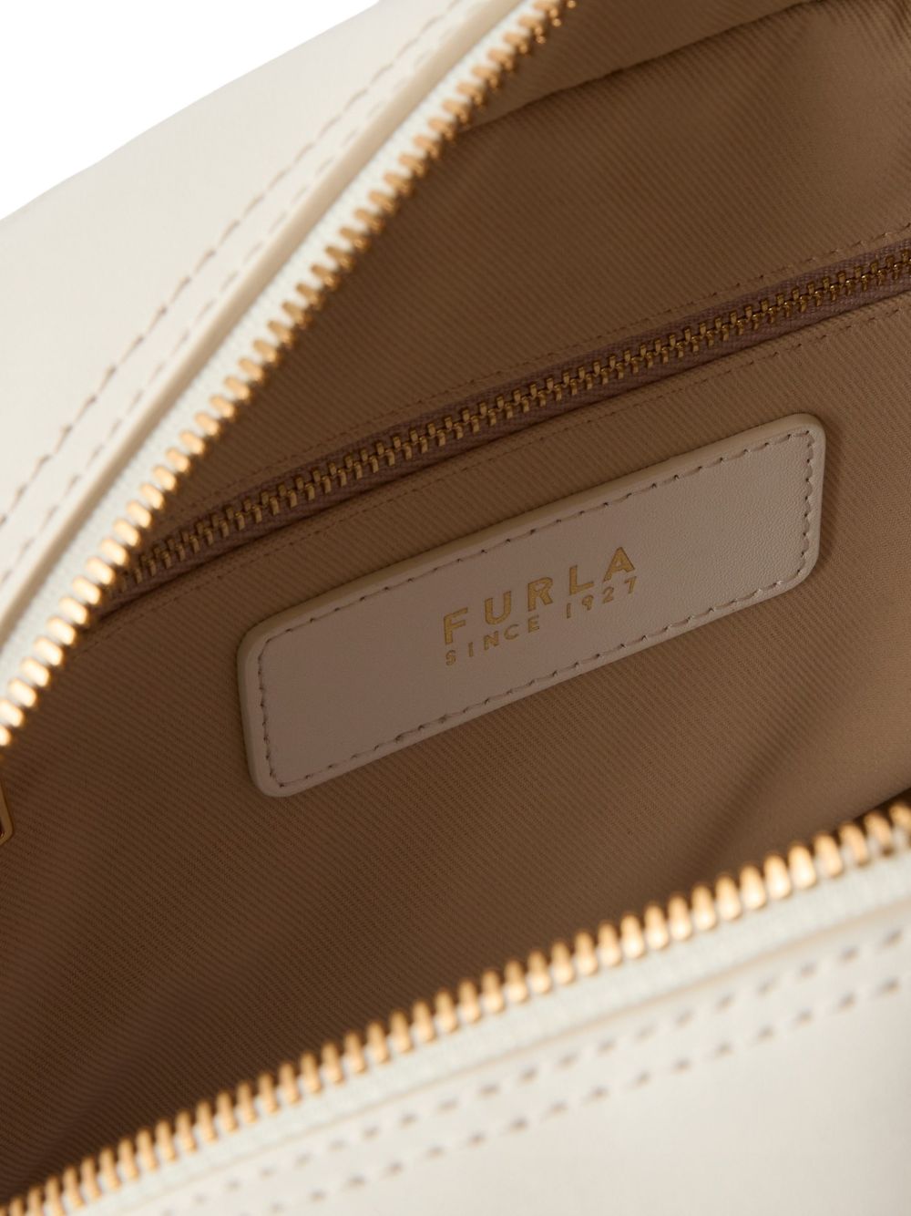 Poppy Dome M WB02109 BX4573PNN00 FURLA 